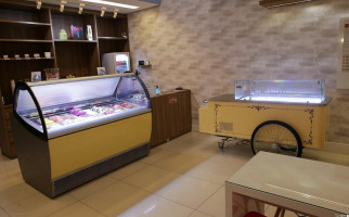 Il Sordo Gelato Treze De Julho inside